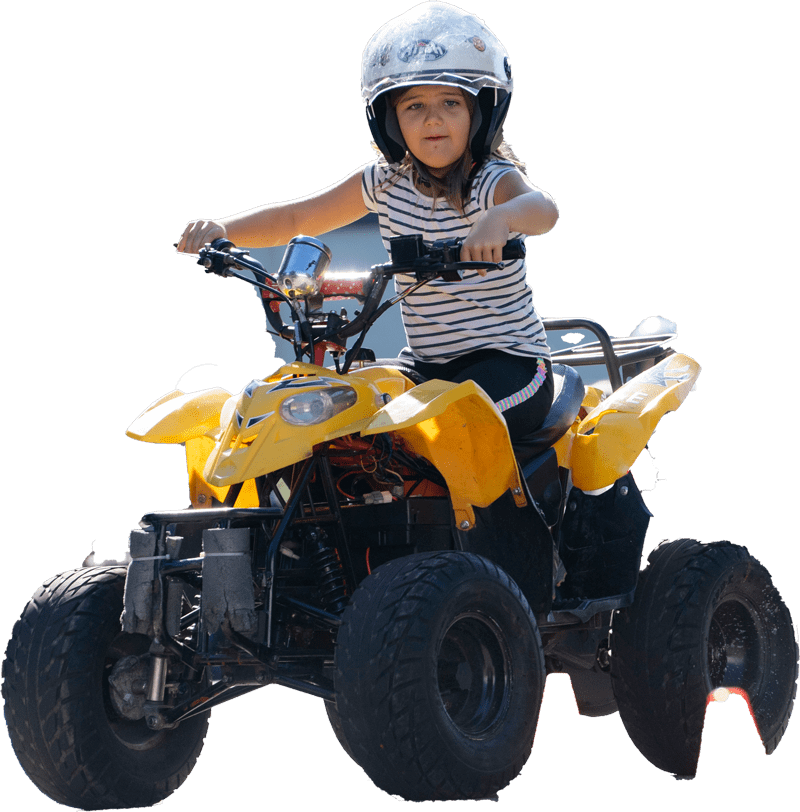 Kiddi-Car Quadfahren Quad freigestellt mit Kind 1